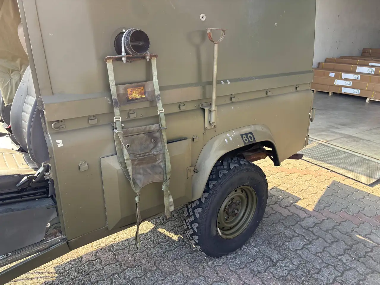 Land Rover Defender 110 2.5 tdi Hard Top, foto 4
