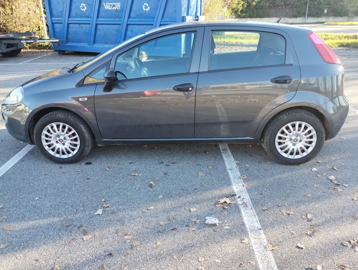 Fiat Grande Punto Punto 5p 1.4 easypower Young Gpl Grigio - 1