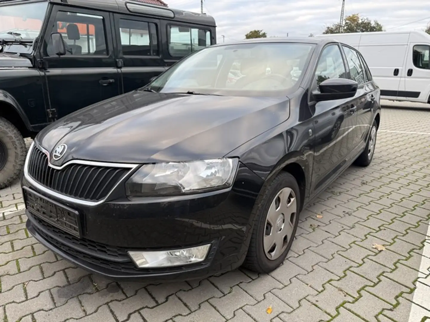 Skoda Rapid/Spaceback Rapid Spaceback Elegance Schwarz - 1