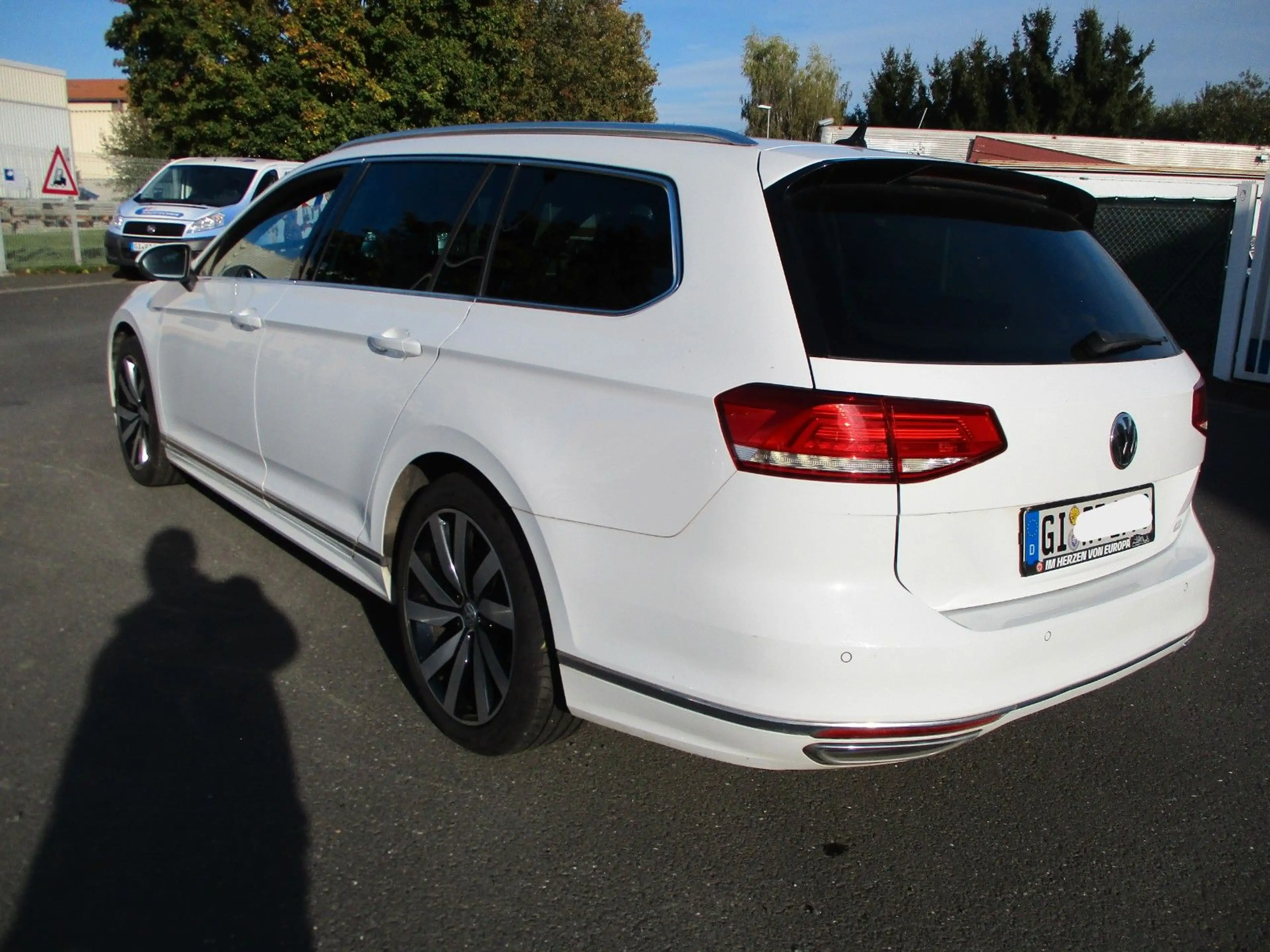 Volkswagen Passat Variant Passat R-Line Comfortline Unfallfrei 1 Hand DSG — photo 6