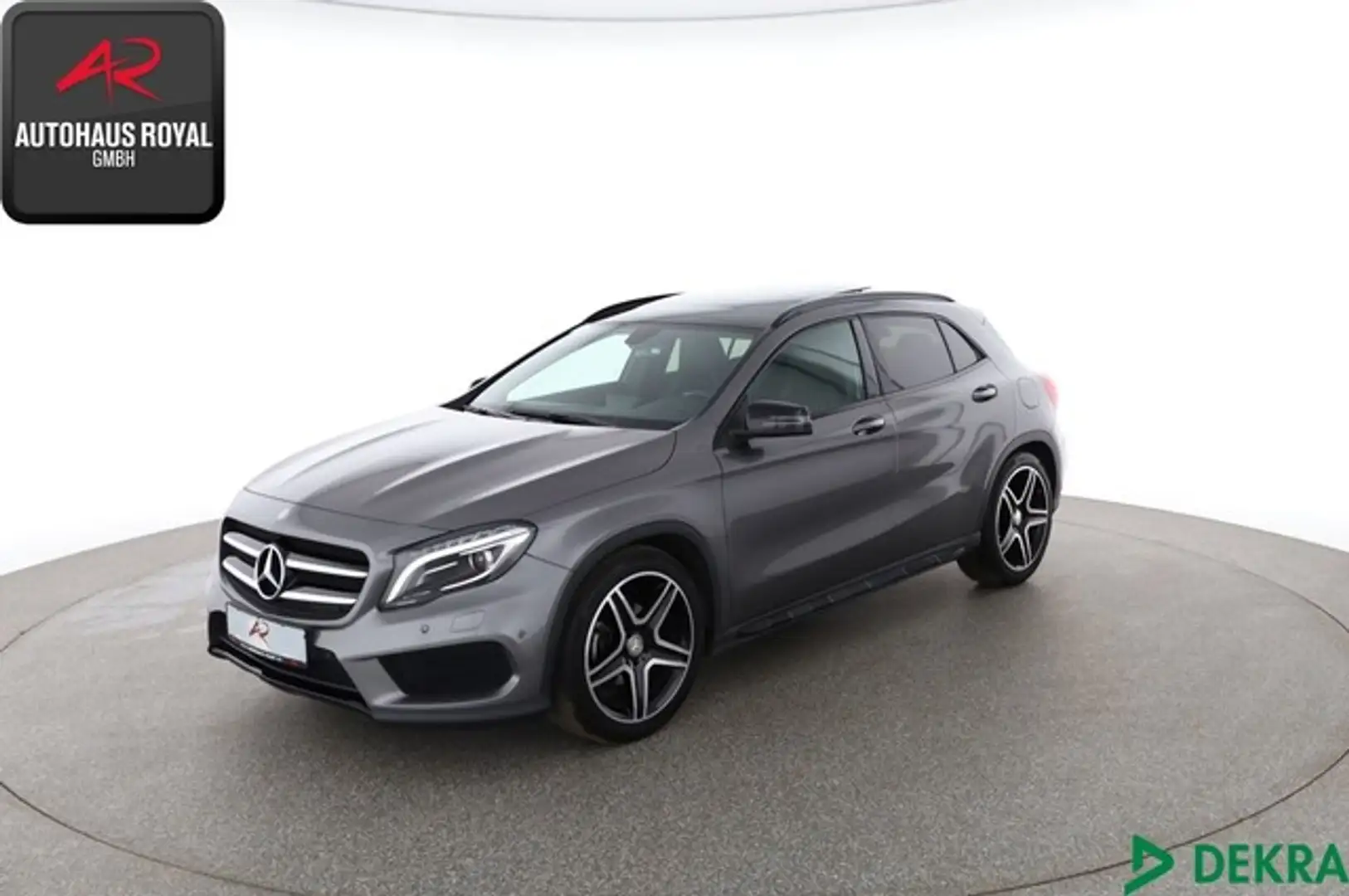 Mercedes-Benz GLA 200 3x AMG NIGHT MEMORY,KAMERA,PANO,19ZOLL Grey - 1
