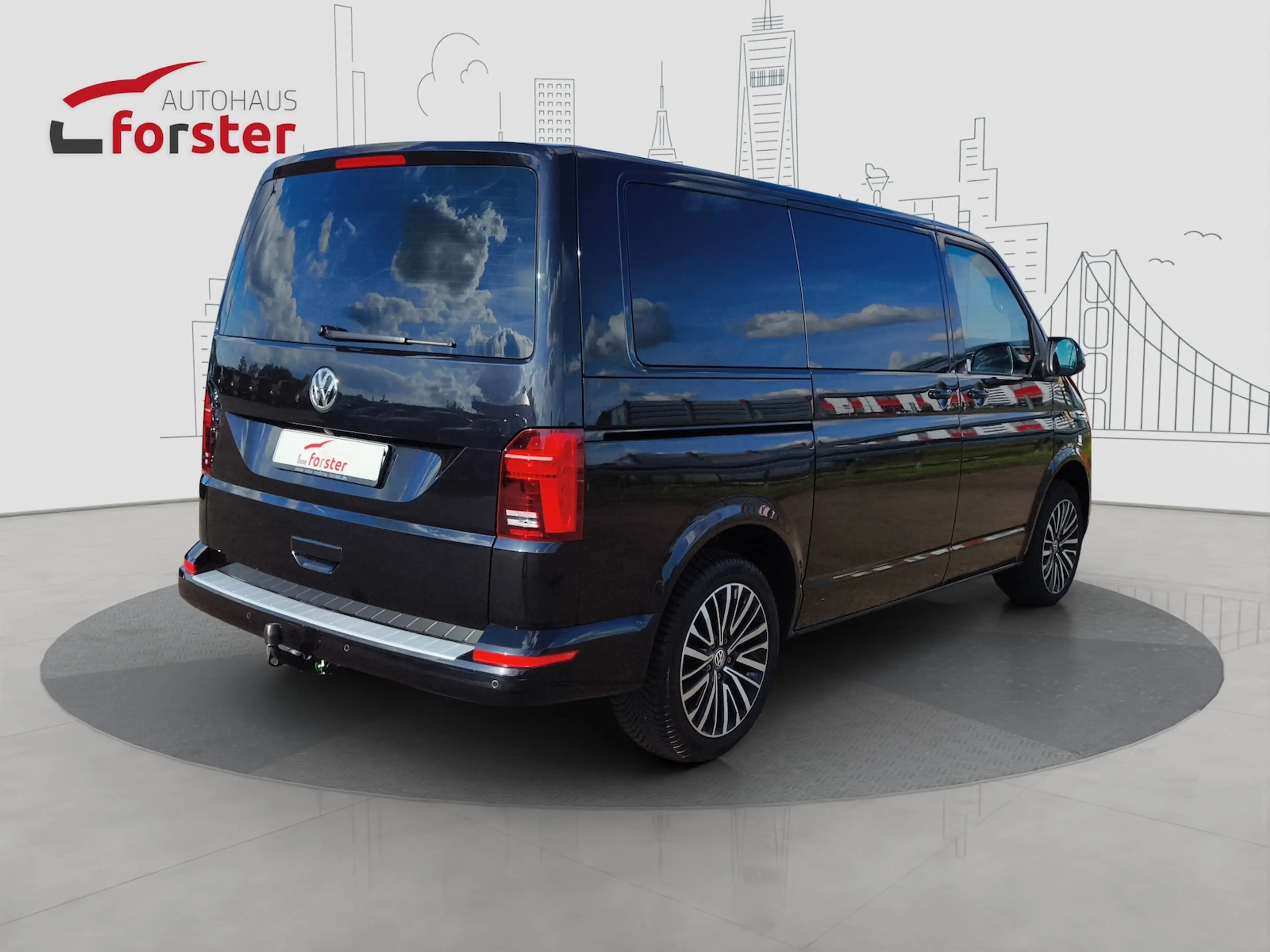 Volkswagen T6.1 Multivan 2.0 TDI 4MOTION AHK ACC Standheiz. — photo 4