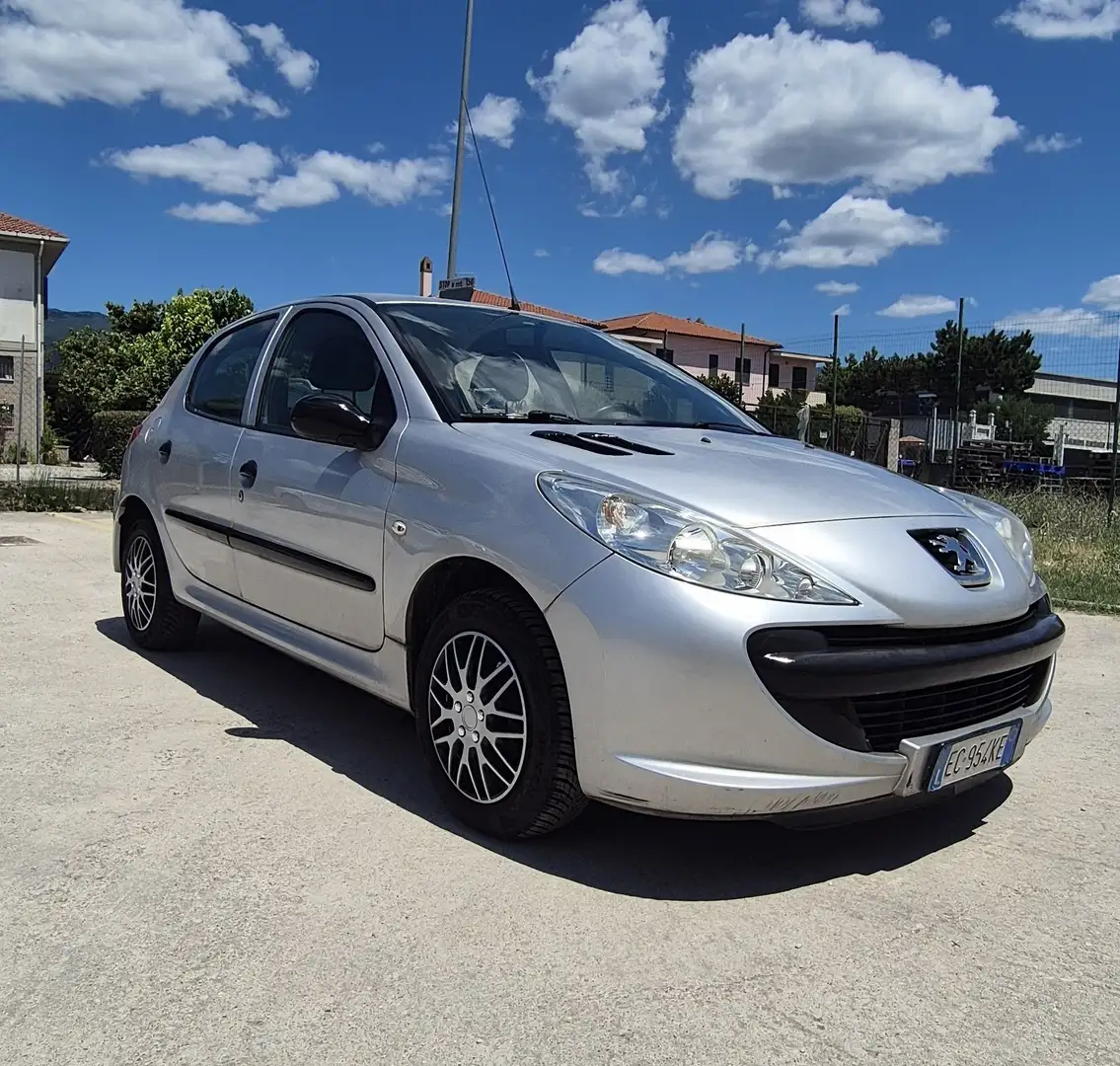 Peugeot 206 Plus 5p 1.1 Trendy - 1