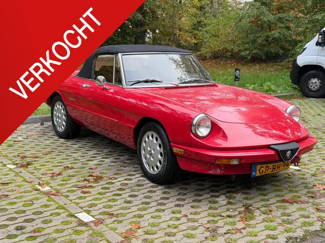 Alfa Romeo Spider 2.0