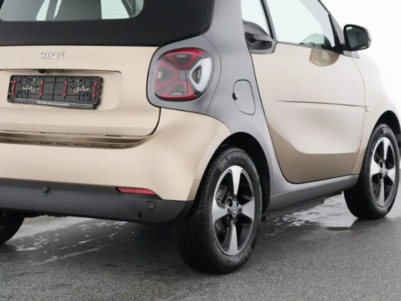 smart forTwo 2024 — фото 10