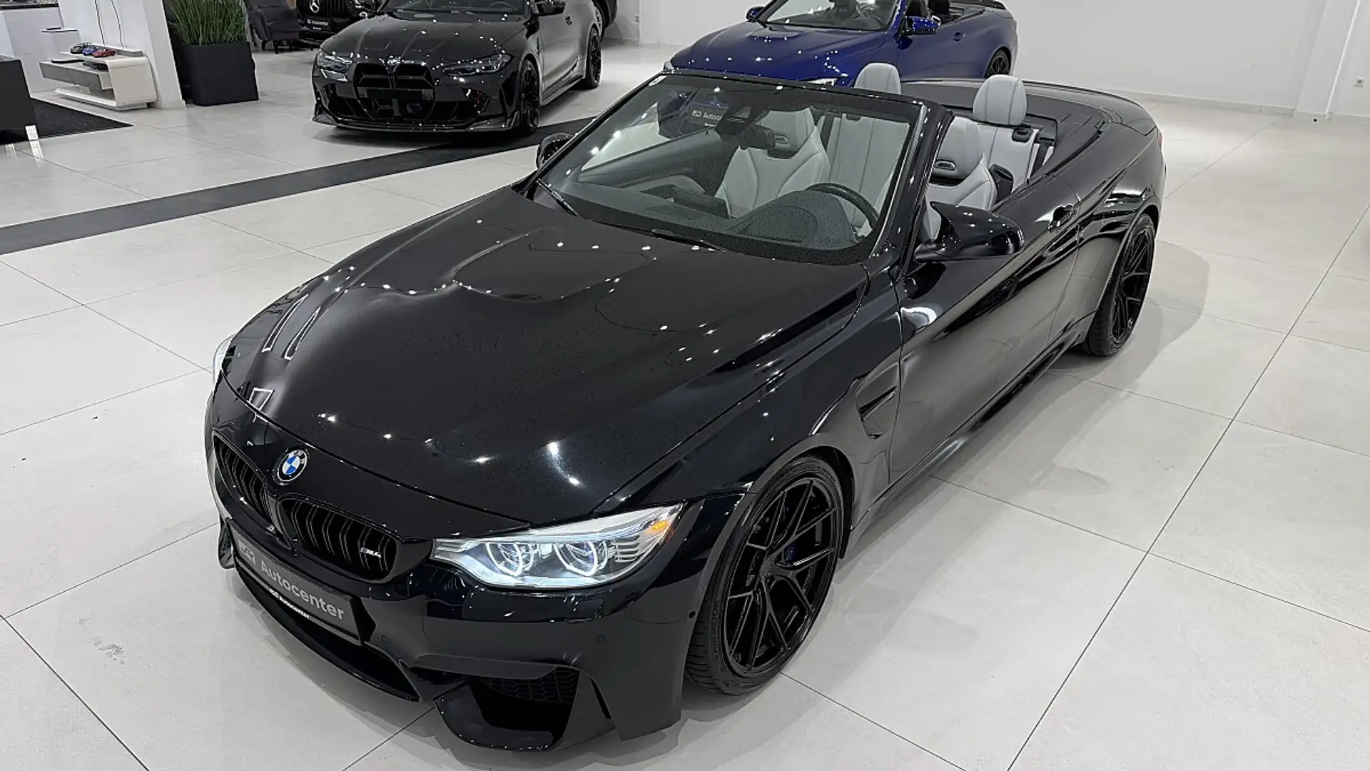 BMW M4 Cabrio M-DKG Aut. (F83) Schwarz - 2