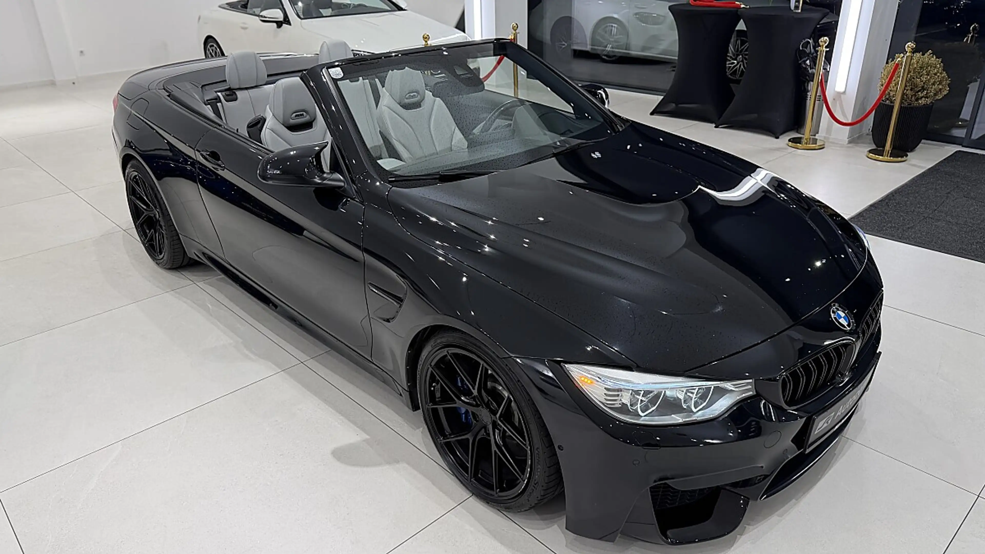 BMW M4 Cabrio M-DKG Aut. (F83) — photo 5