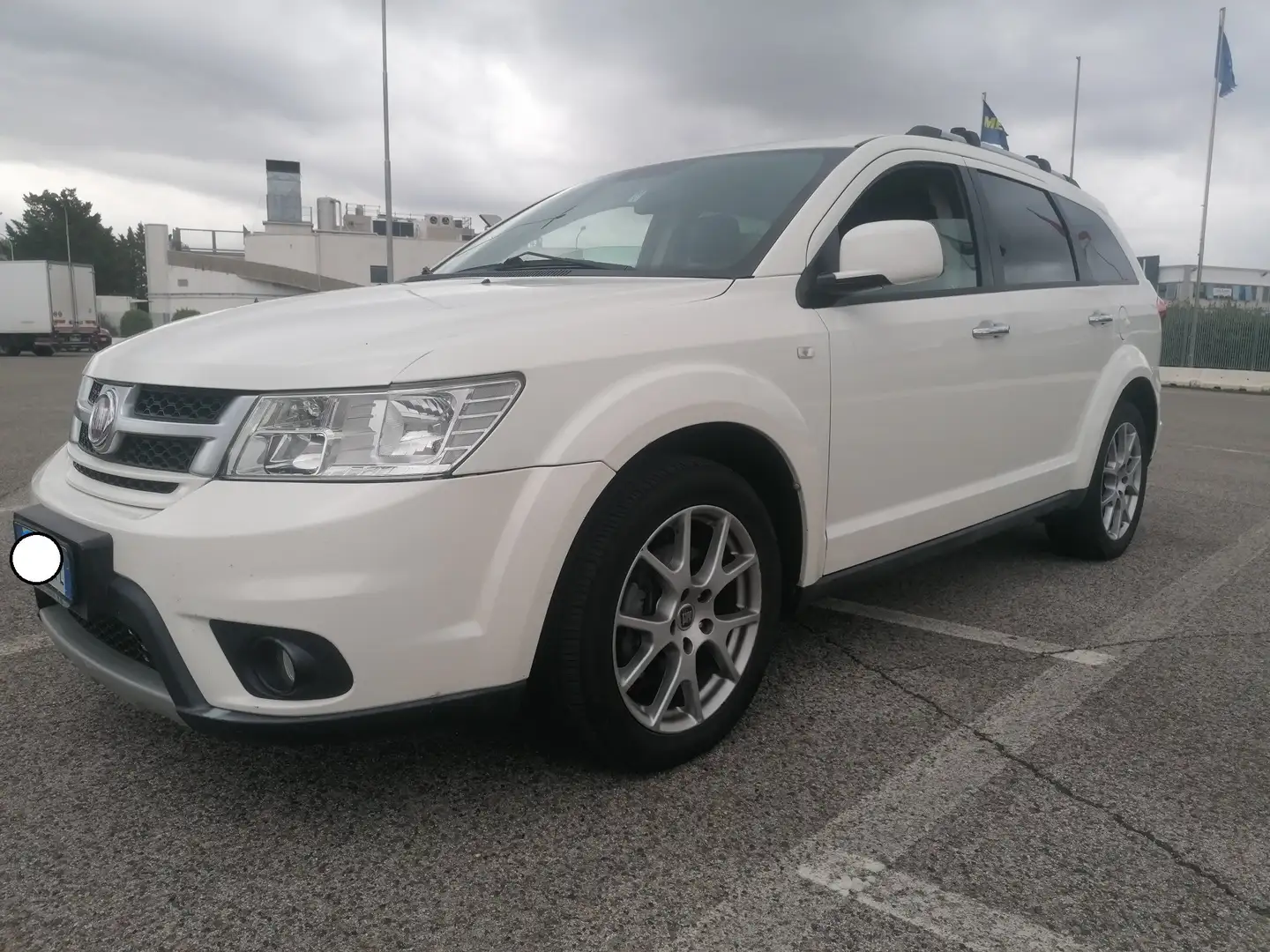 Fiat Freemont Freemont 2.0 mjt 16v Urban 140cv E5+ Bianco - 2
