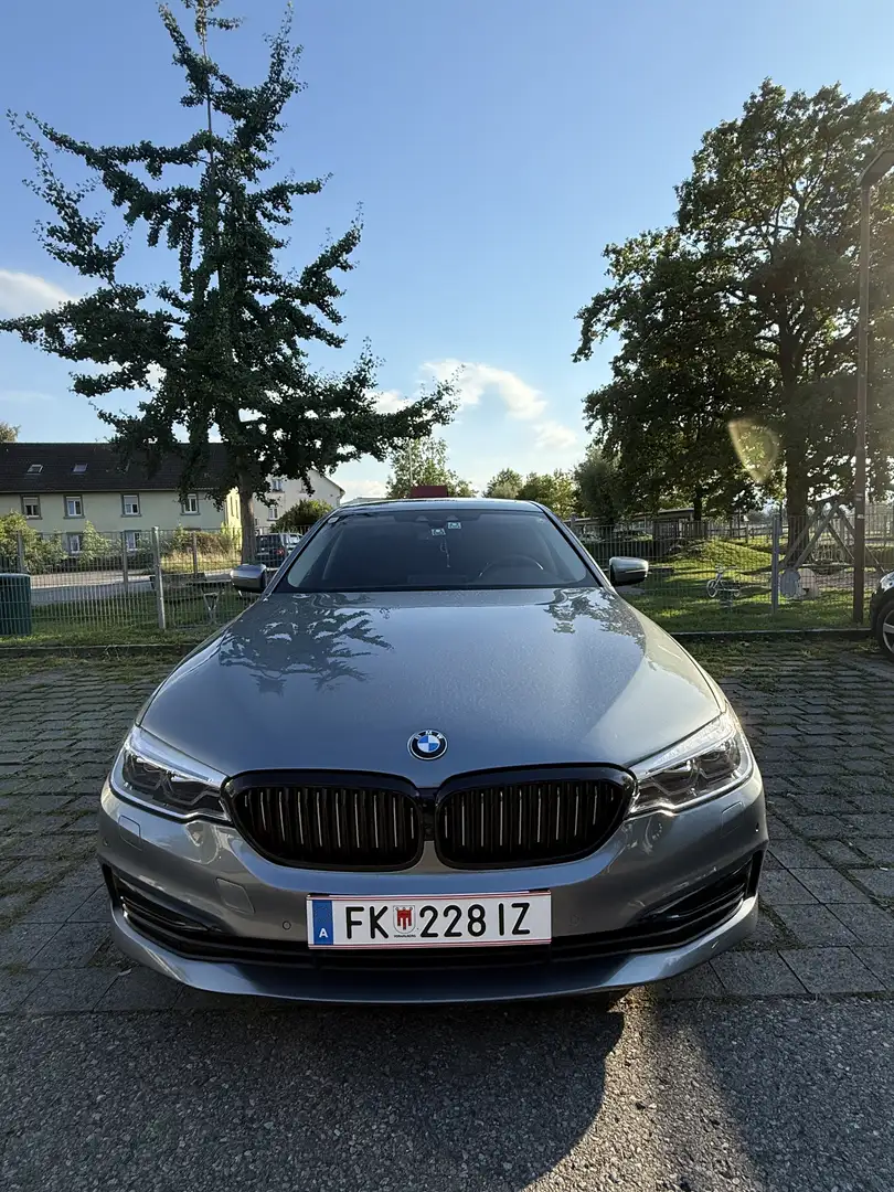 BMW 520 520d Aut. Luxury Line - 1