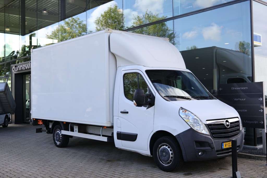2019 Opel Movano