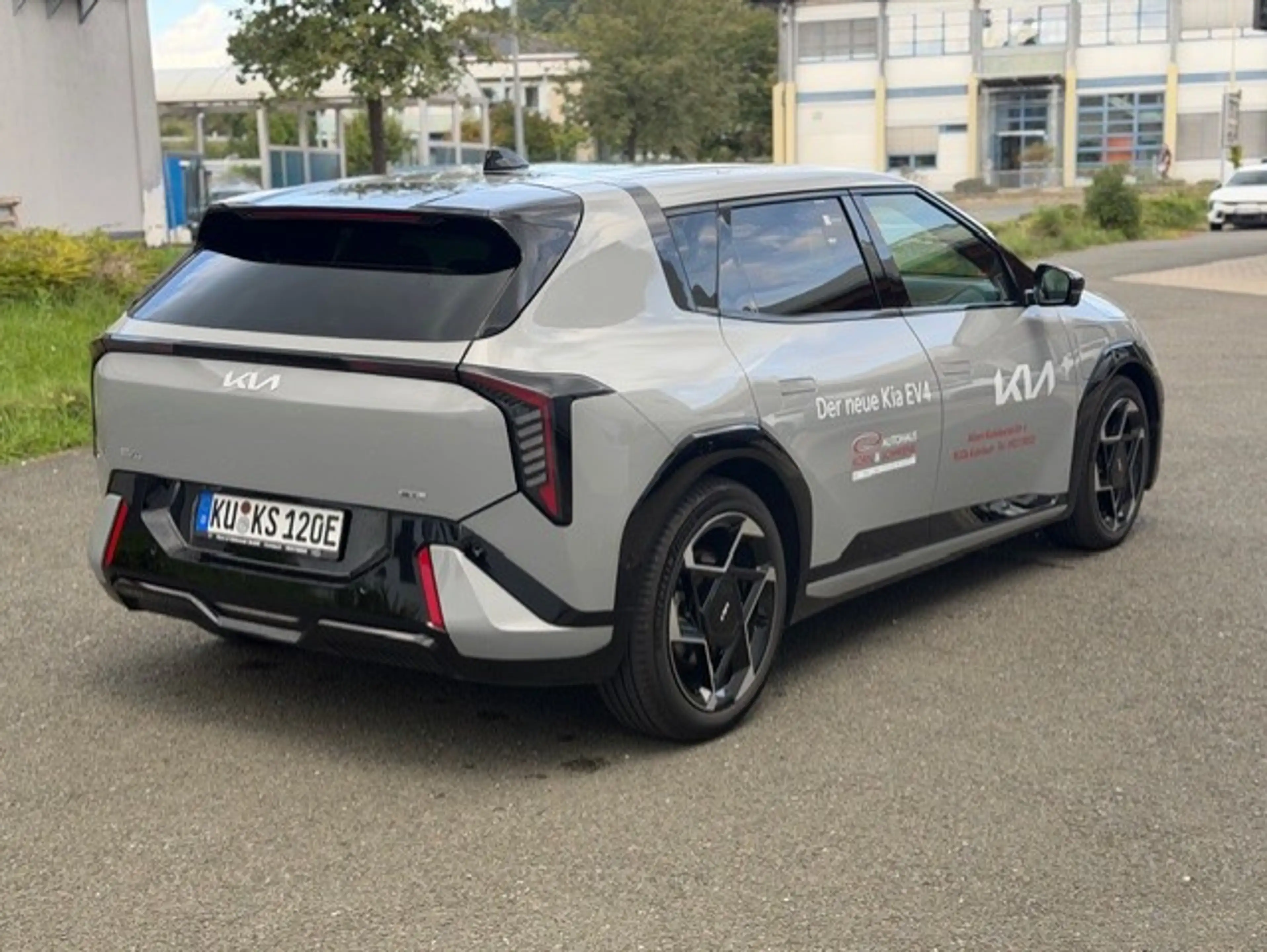Kia EV4 150 kW GT-Line #360Kamera #HeadUp-Display #Leder — photo 4