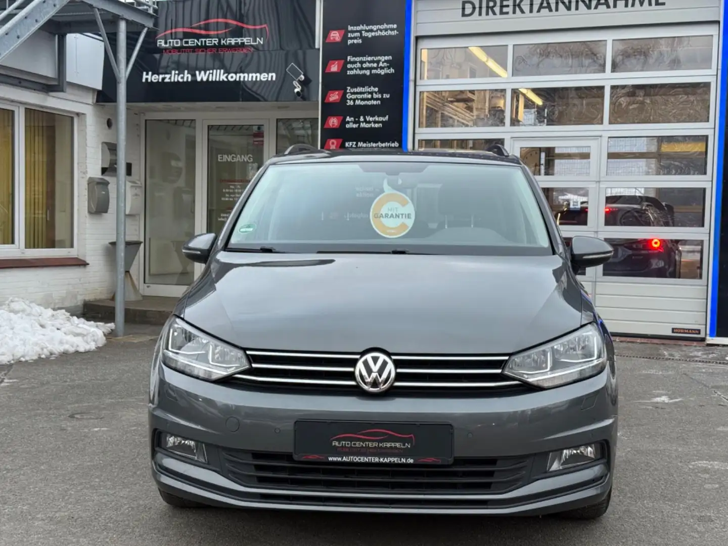 Volkswagen Touran 1.4 TSI DSG Comfortline 7Sitzer-ACC-NAVI Gris - 2