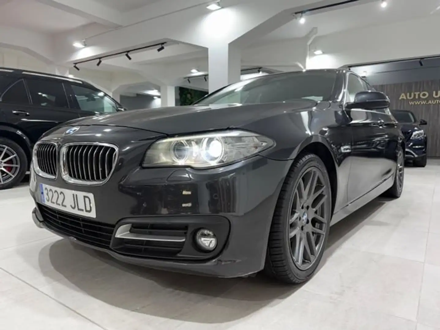 BMW 520 520dA Gris - 1
