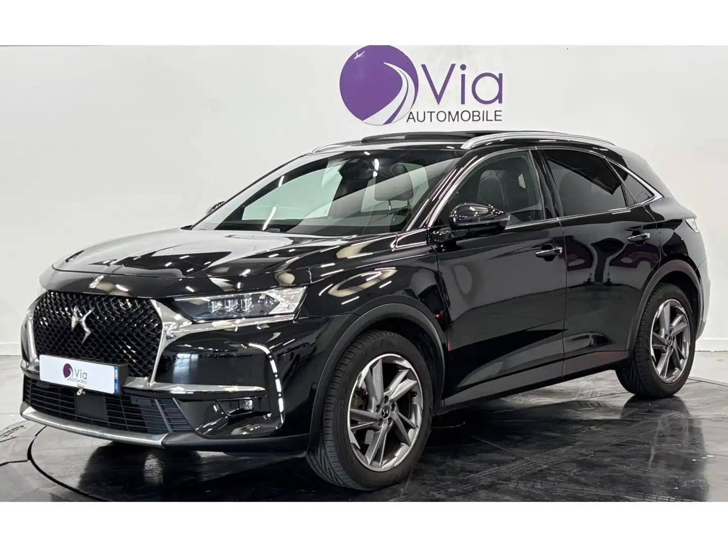 DS Automobiles DS 7 Crossback 1.5 BLUEHDI 130 EXECUTIVE / TOIT OUVRANT / SIEGE CHAUFFANT / CUIR Noir - 1