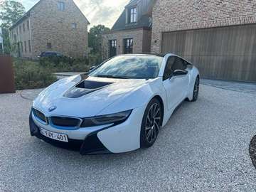 i8 11.6 kWh PHEV (266 kW)