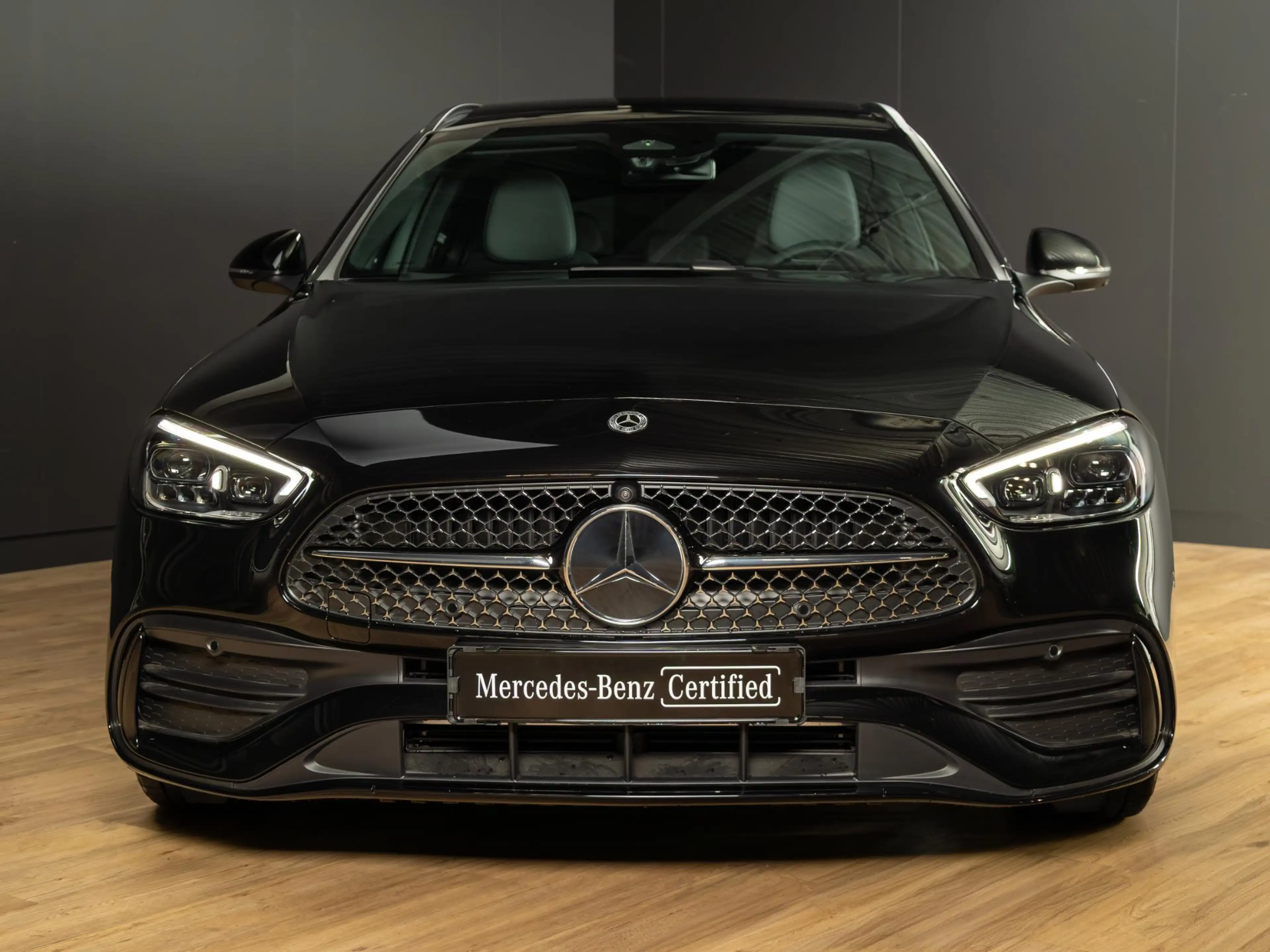 Mercedes-Benz C 300 Estate 300e Business Solution AMG Premium PLUS | P — photo 4