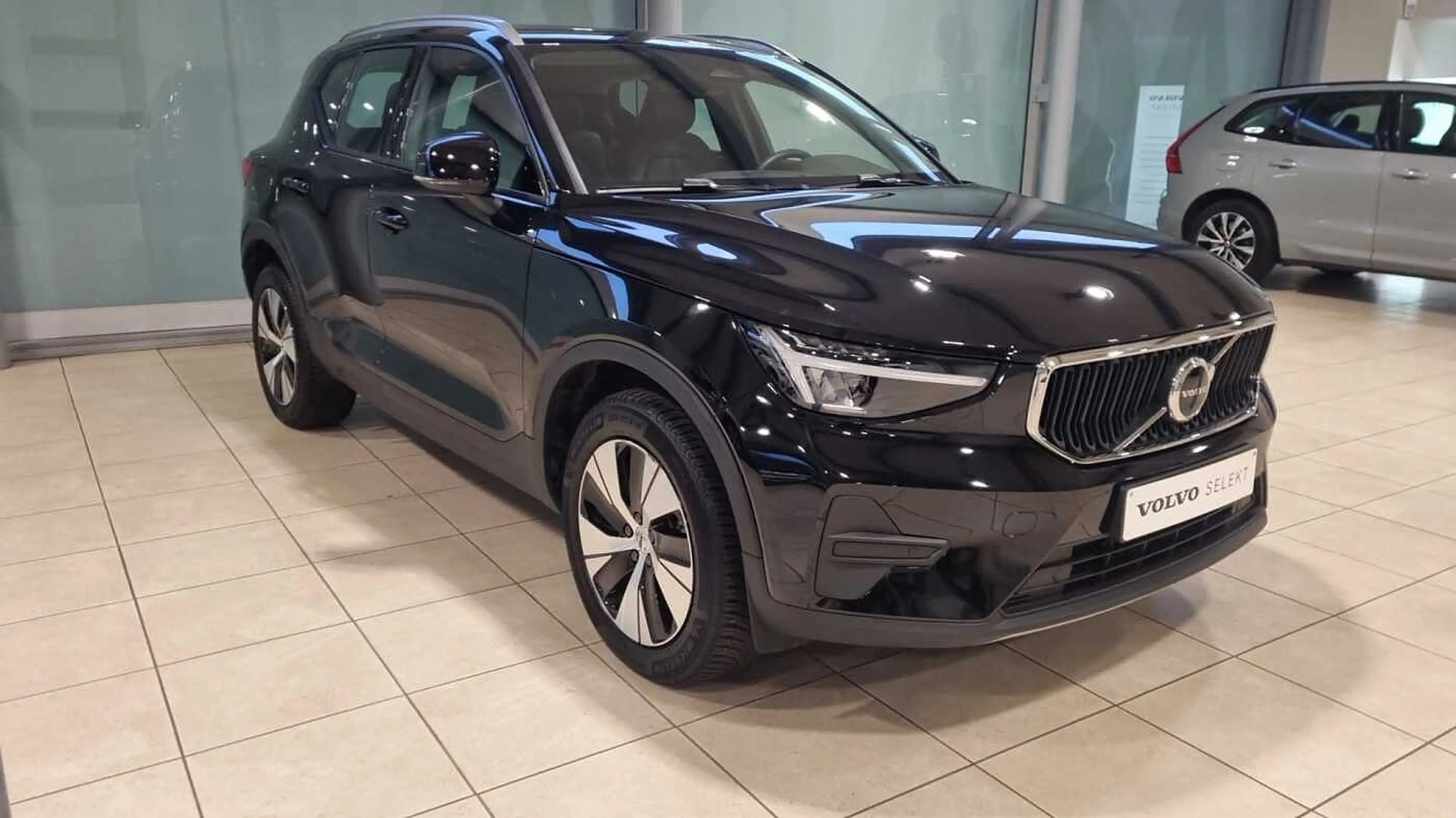 Volvo XC40 B3 Mild hybrid, Benz, LEDER, 3 jaar SEL waarborg — photo 6
