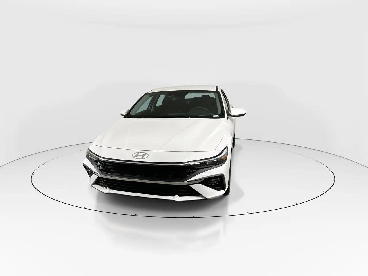 Hyundai ELANTRA снимка Hyundai ELANTRA