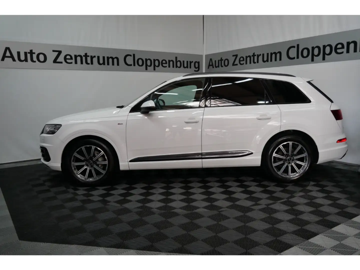 Audi Q7 50 TDI q S line Sport+LED+Navi+Kamer+Luft+20'' Weiß - 2