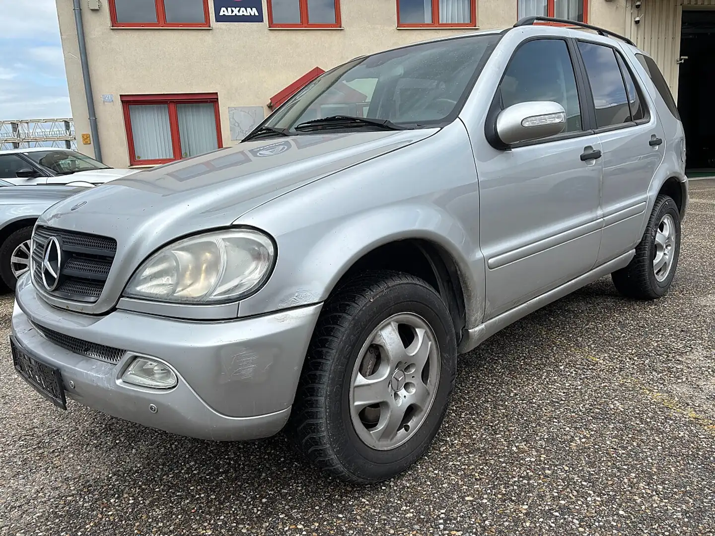 Daimler Sonstige Daimler Crysler D ML270 CDI Silber - 1