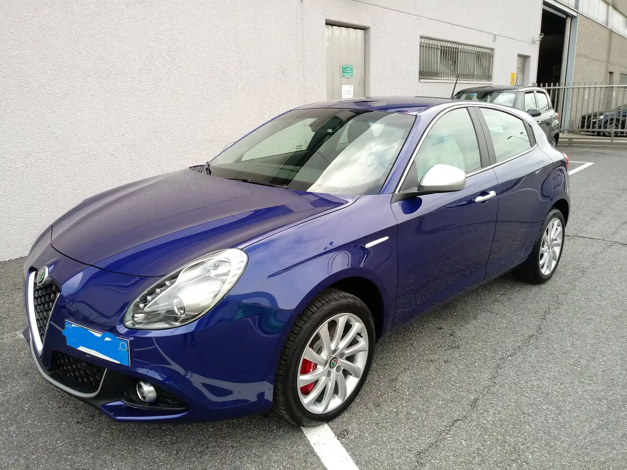 Alfa Romeo Giulietta Giulietta 1.6 jtdm Super 120cv my19 — photo 1 of 5