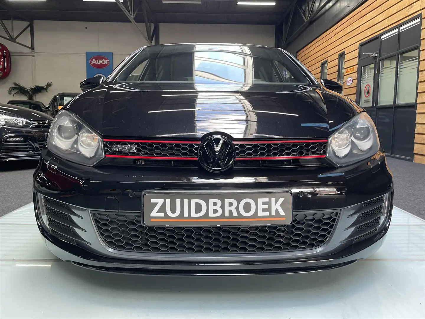 Volkswagen Golf GTI 2.0 DSG!! Cruise!! DAK!! Clima!! Stuurbediening!! Nero - 2