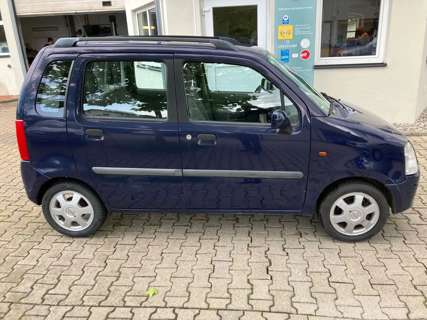 Opel Agila 1.0 Elegance Bleu - 2