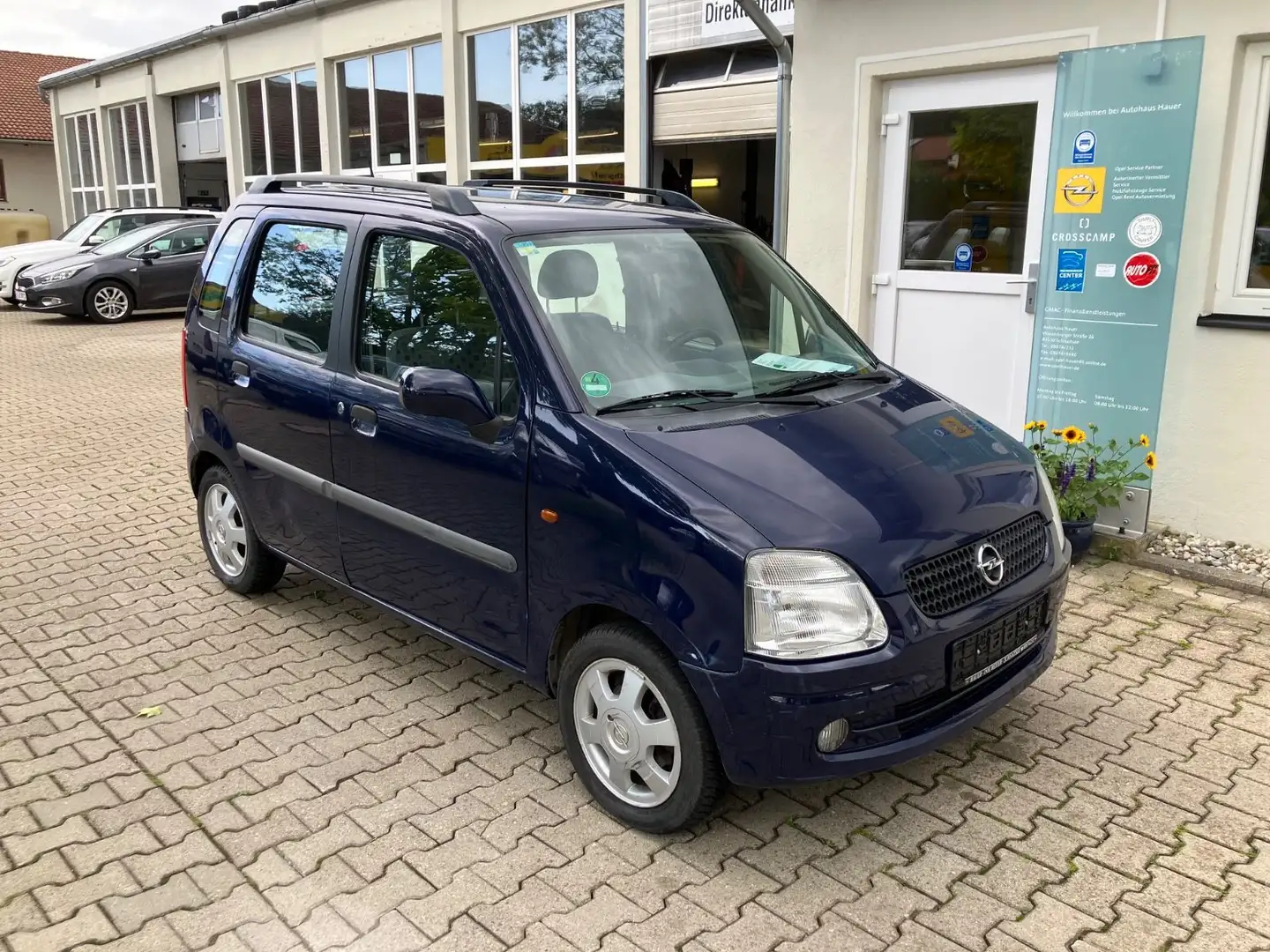 Opel Agila 1.0 Elegance Bleu - 1