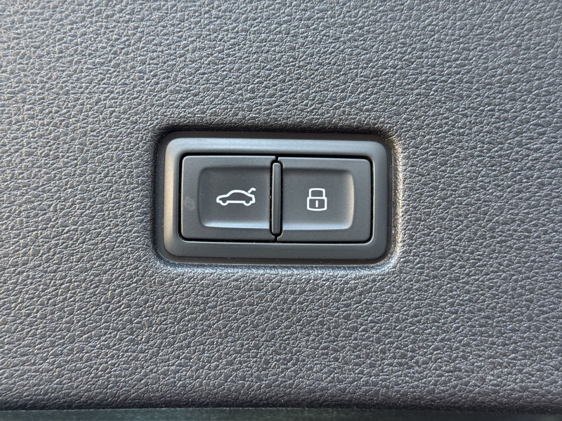 Audi Q8 45 TDI quattro S line*MATRIX*APPLE*360°*ACC — photo 8