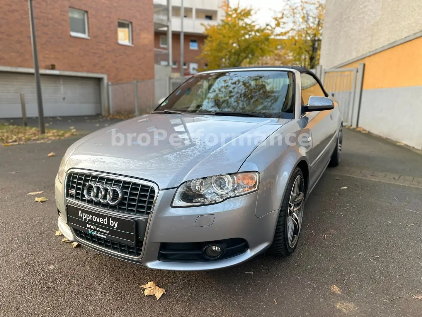 Audi A4 Cabriolet 2.0 TFSI S-Line *Automatik*Xenon* Silber - 1