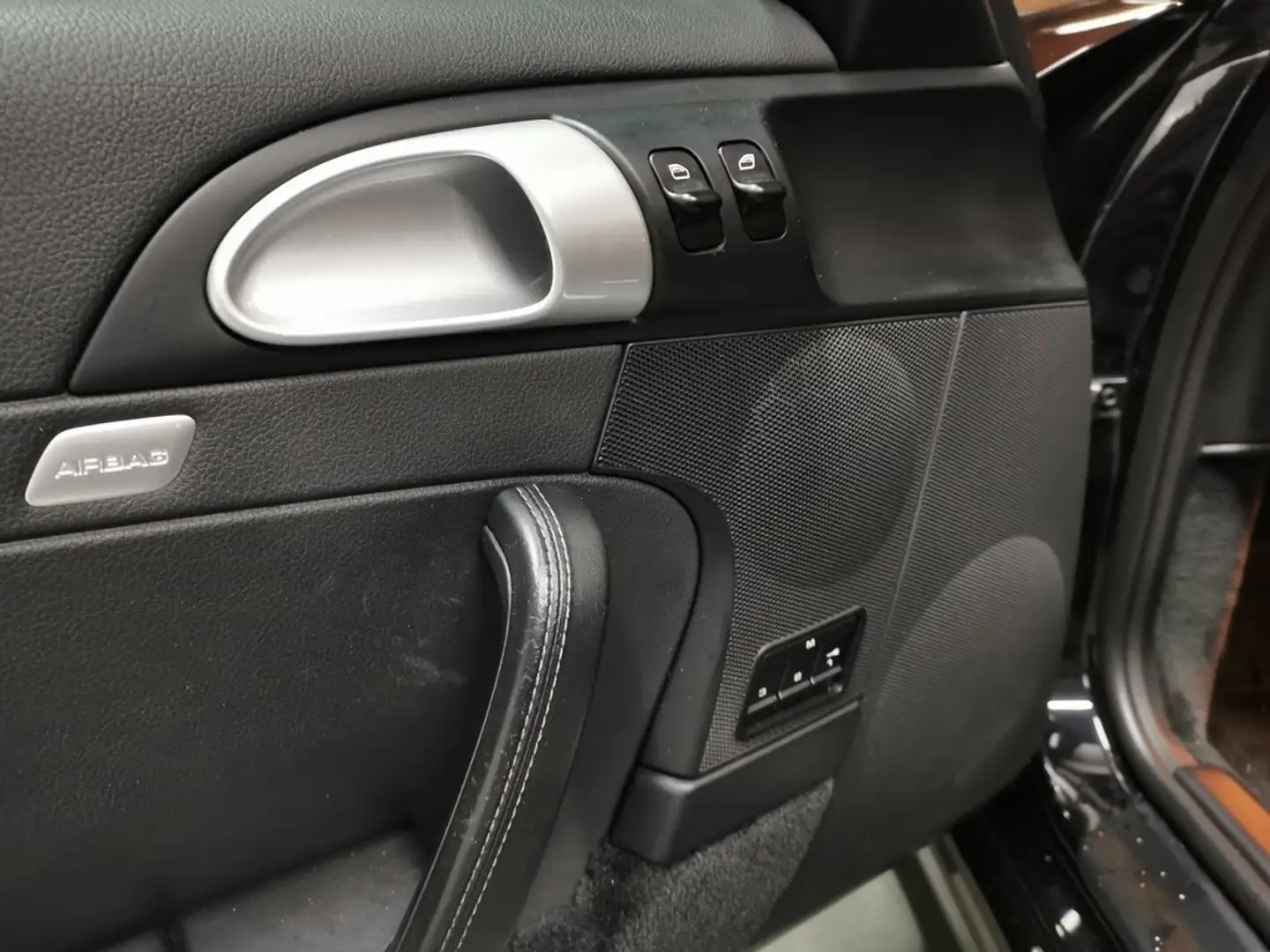 Porsche 997 -911 Carrera 4,absolut neuwertiger Zustand,el.SD Schwarz - 2
