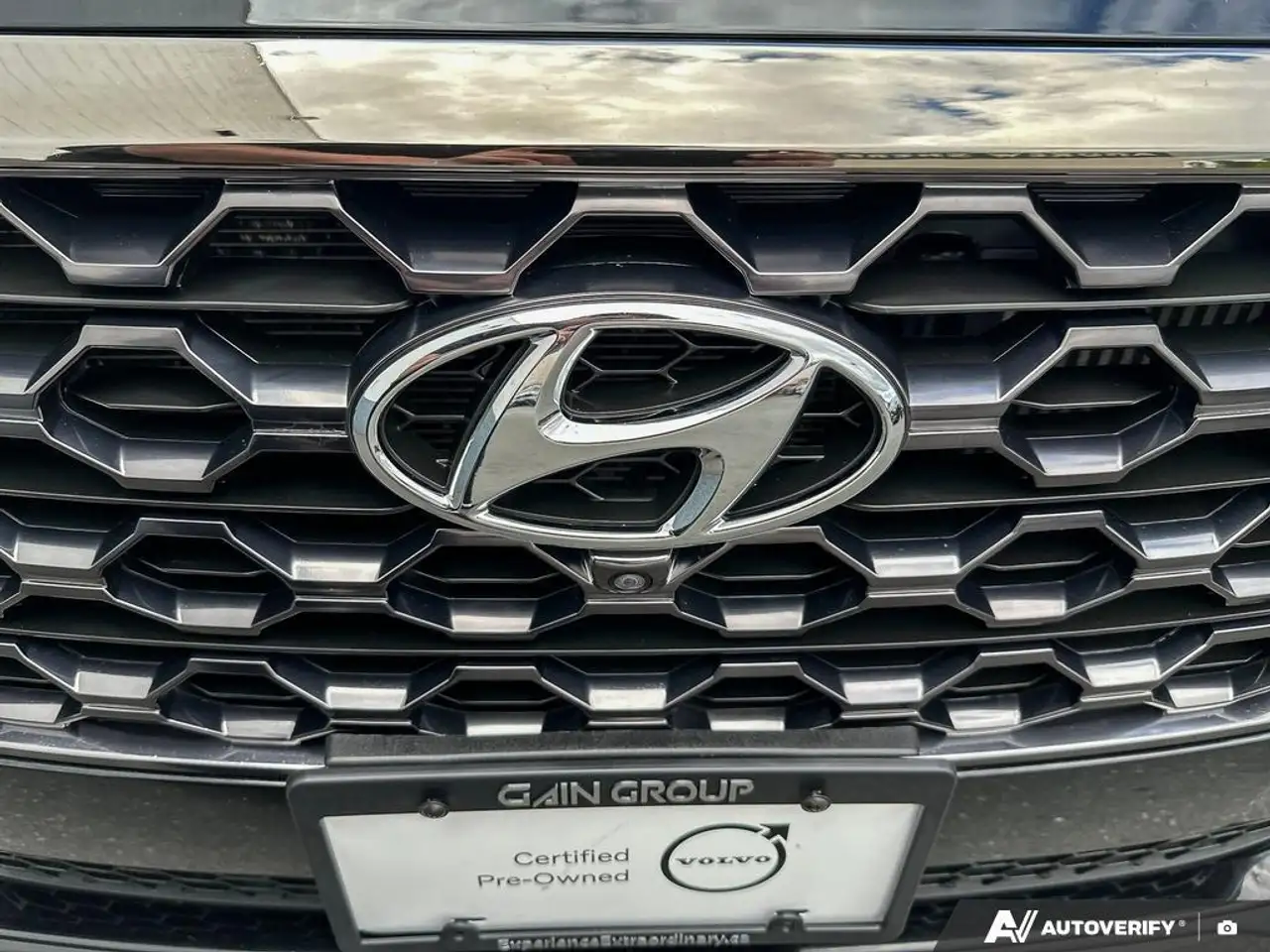 Hyundai SANTA FE photo Hyundai SANTA FE