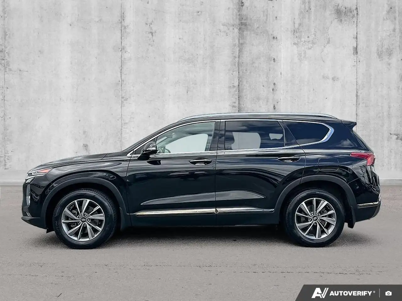 Hyundai SANTA FE photo Hyundai SANTA FE