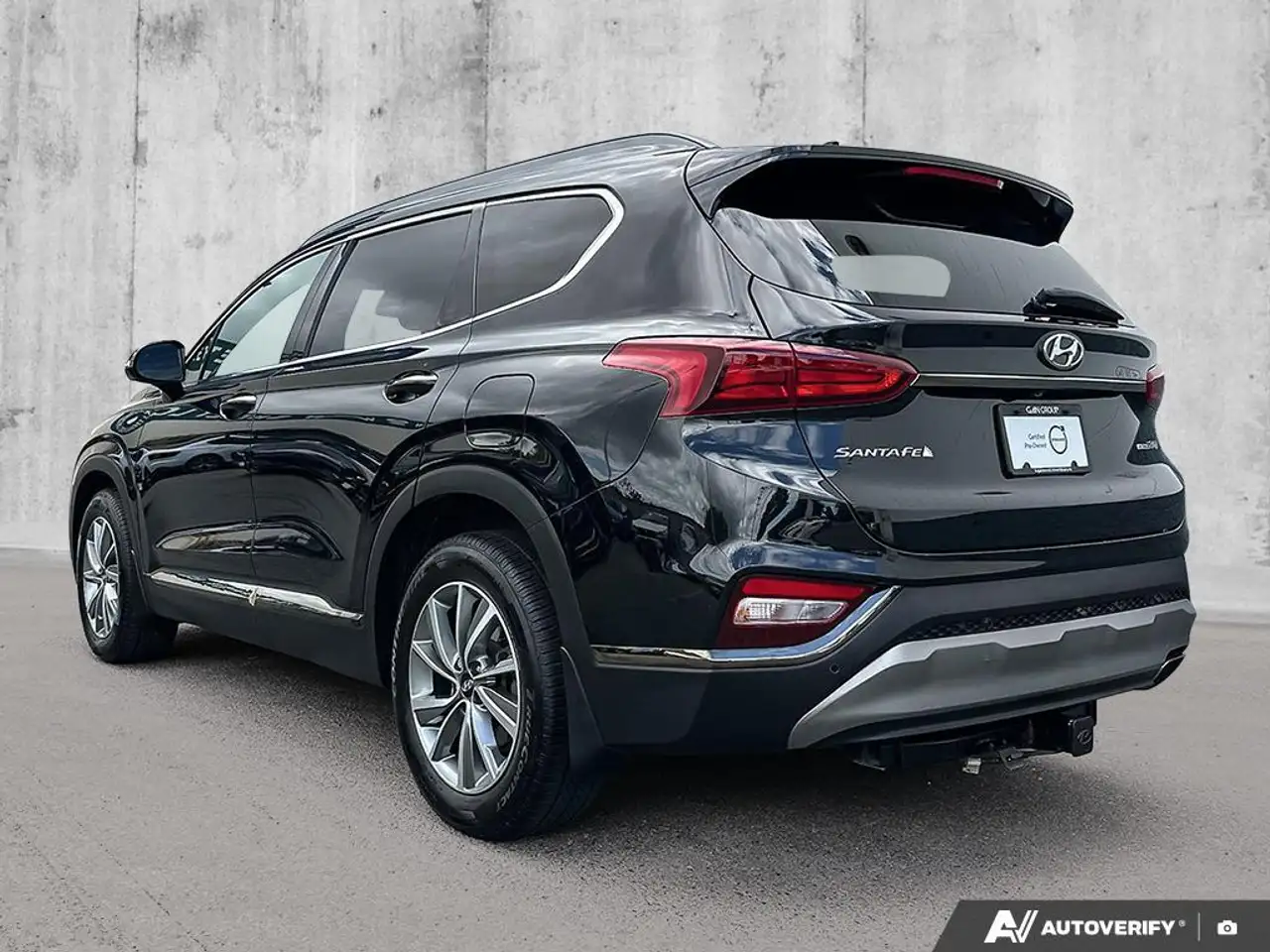 Hyundai SANTA FE photo Hyundai SANTA FE