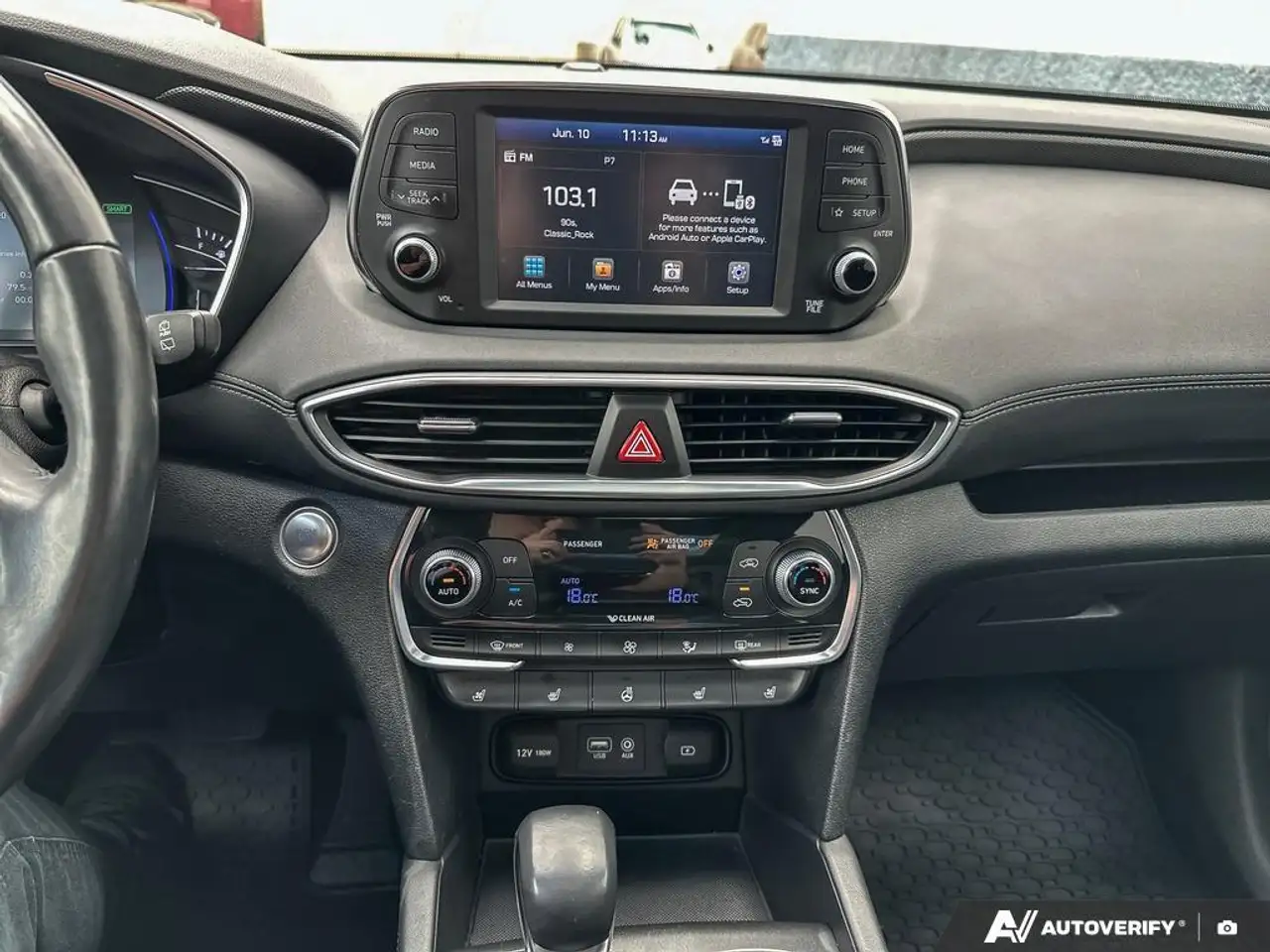 Hyundai SANTA FE photo Hyundai SANTA FE