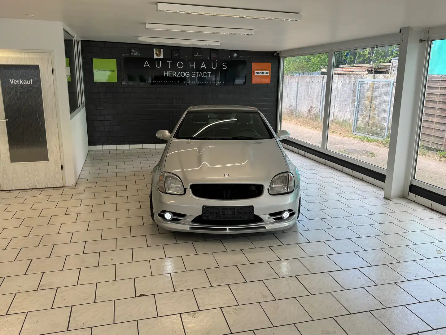 Mercedes-Benz SLK 230 Kompressor Silver - 1