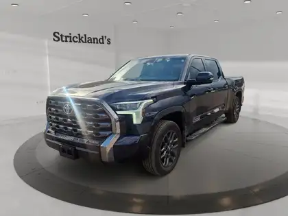2025 Toyota Tundra | $ 73,995 | 17,586 km | Gasoline Pick-up Truck