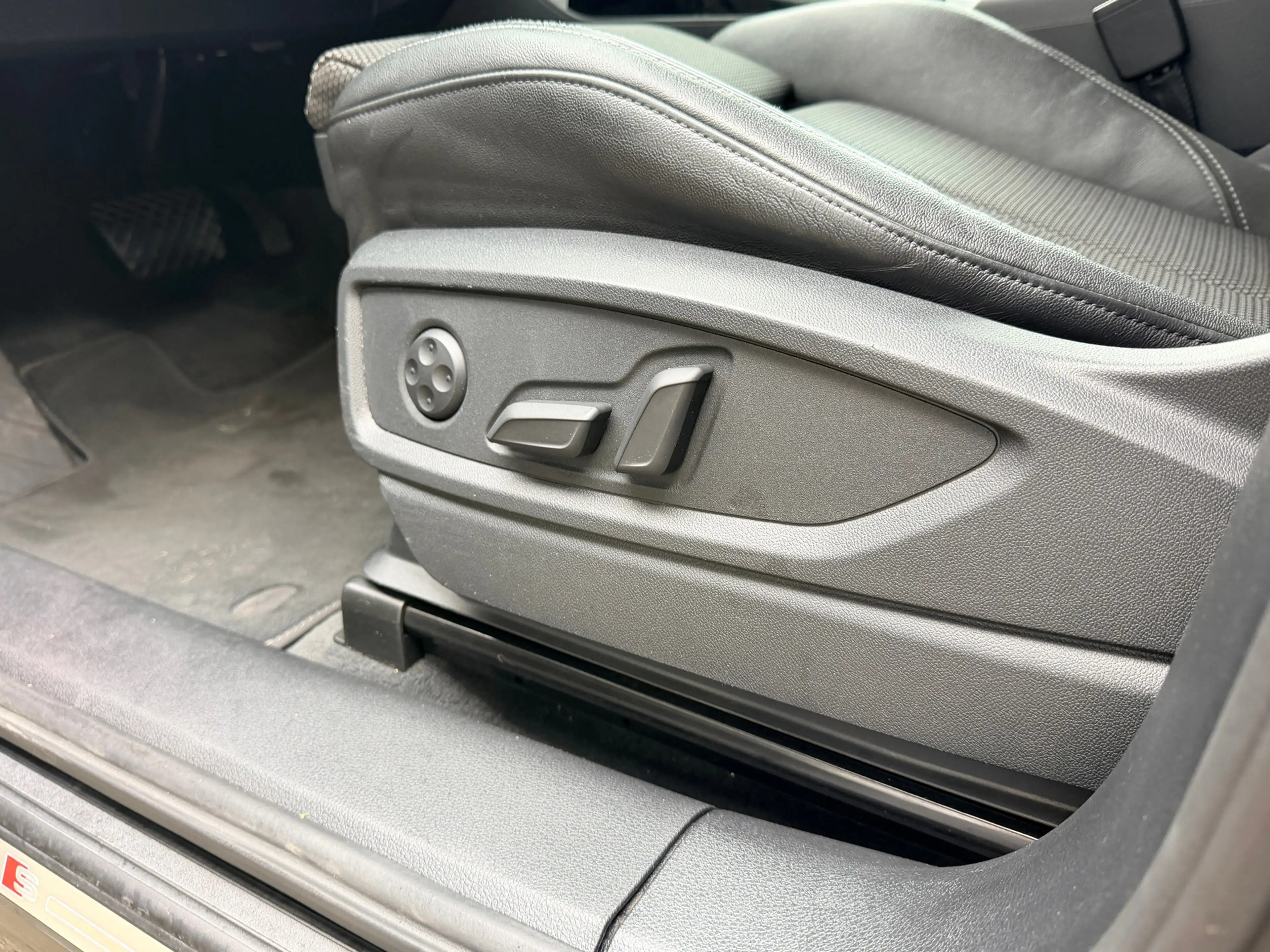 Audi Q5 Sportback 55 TFSI e S edition | S-Line | 360 Camer — photo 32