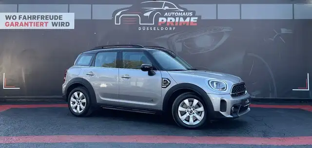 MINI Cooper SE Countryman CooperS Essential Trim All4
