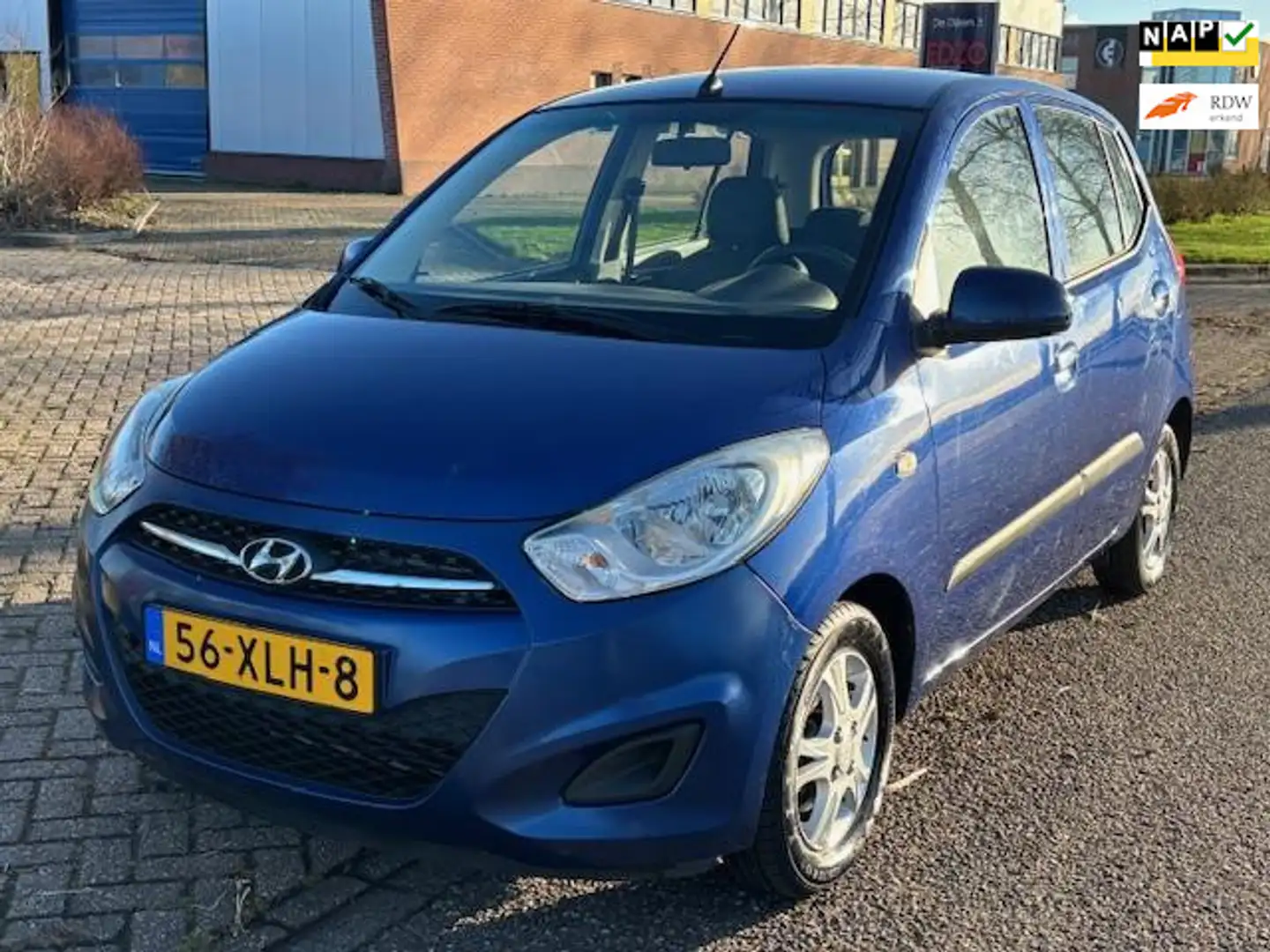 Hyundai i10 1.1 i-Drive Cool 5-Drs Stuurbekrachtiging Airco El Blauw - 1