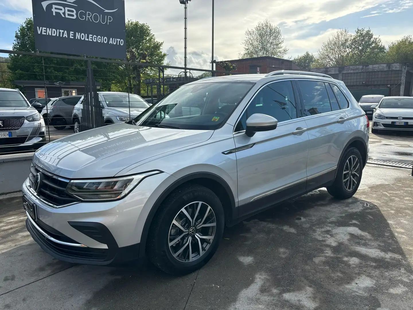 Volkswagen Tiguan Tiguan 2.0 tdi Life 150cv dsg Silber - 1