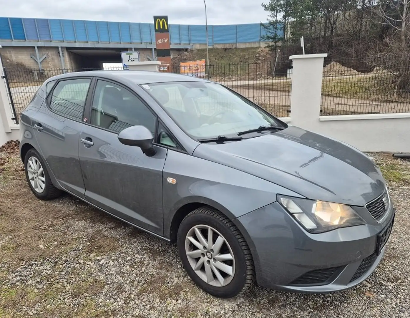 SEAT Ibiza 1.0i -- Zahnriemen Neu Grau - 2