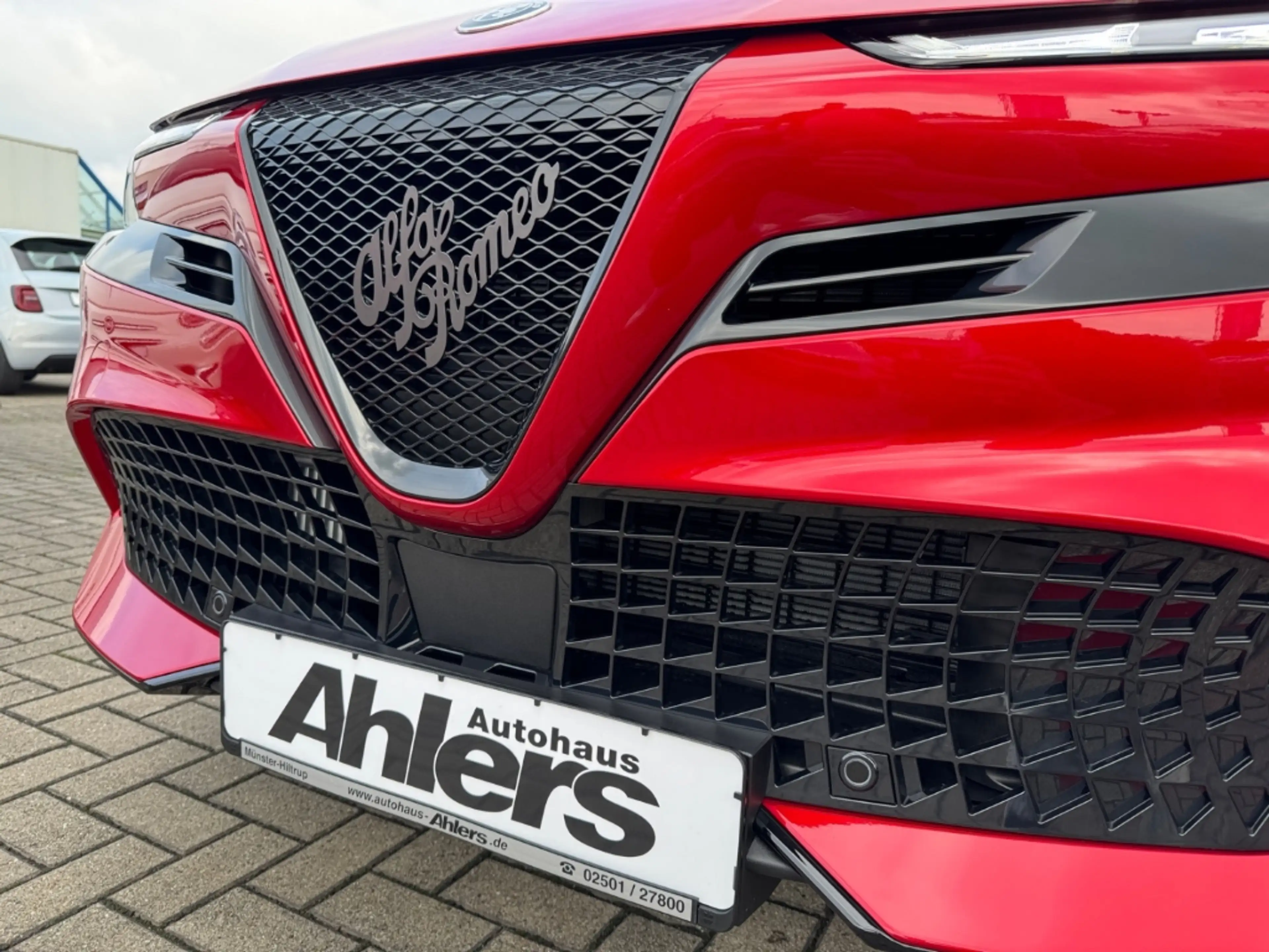 Alfa Romeo Junior Ibrida Ti+SCHIEBEDACH+NAVI+ELSITZE+ELHECK+ — photo 13
