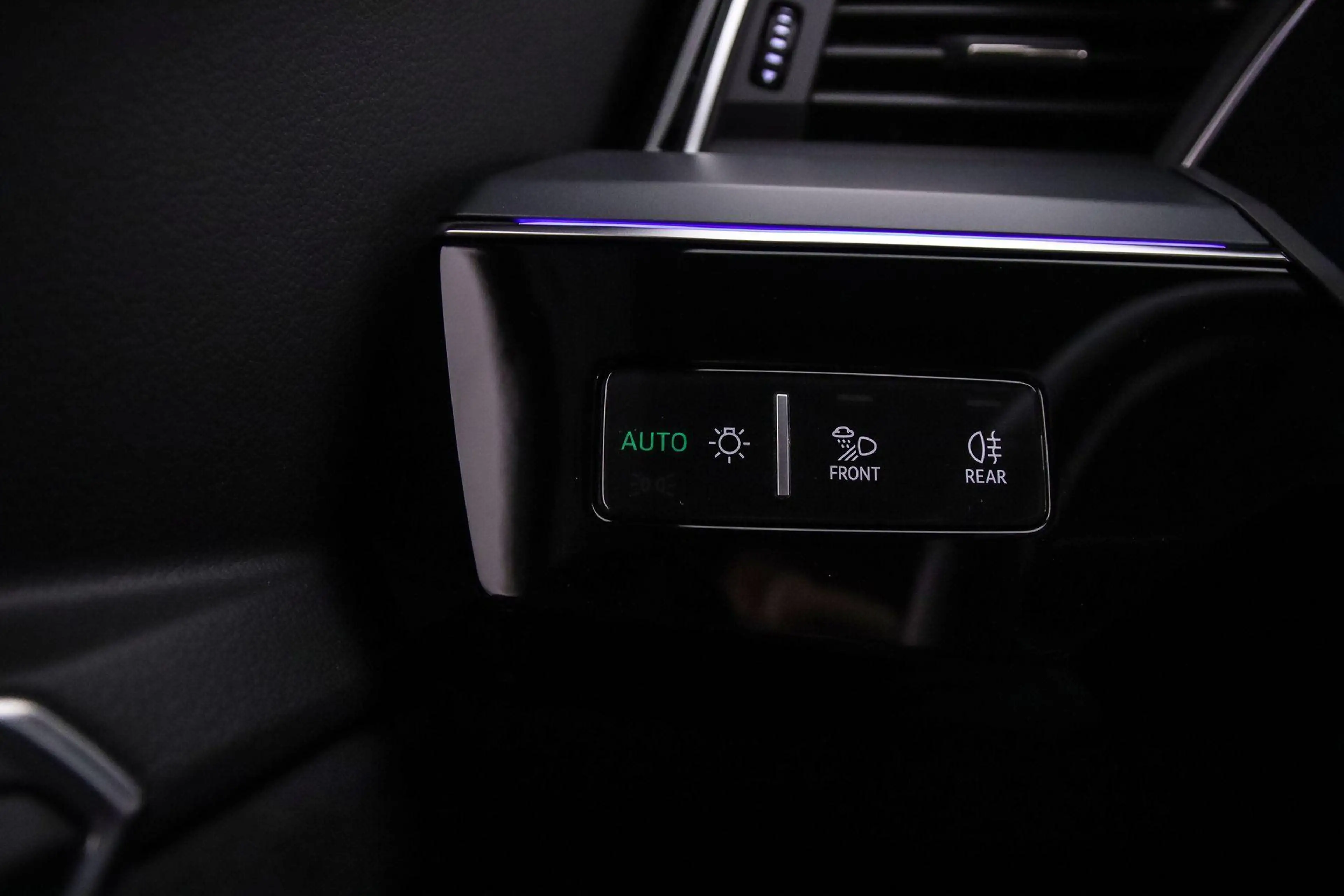Audi e-tron 50 quattro Business edition Plus 71 kWh | Adaptiev — photo 11