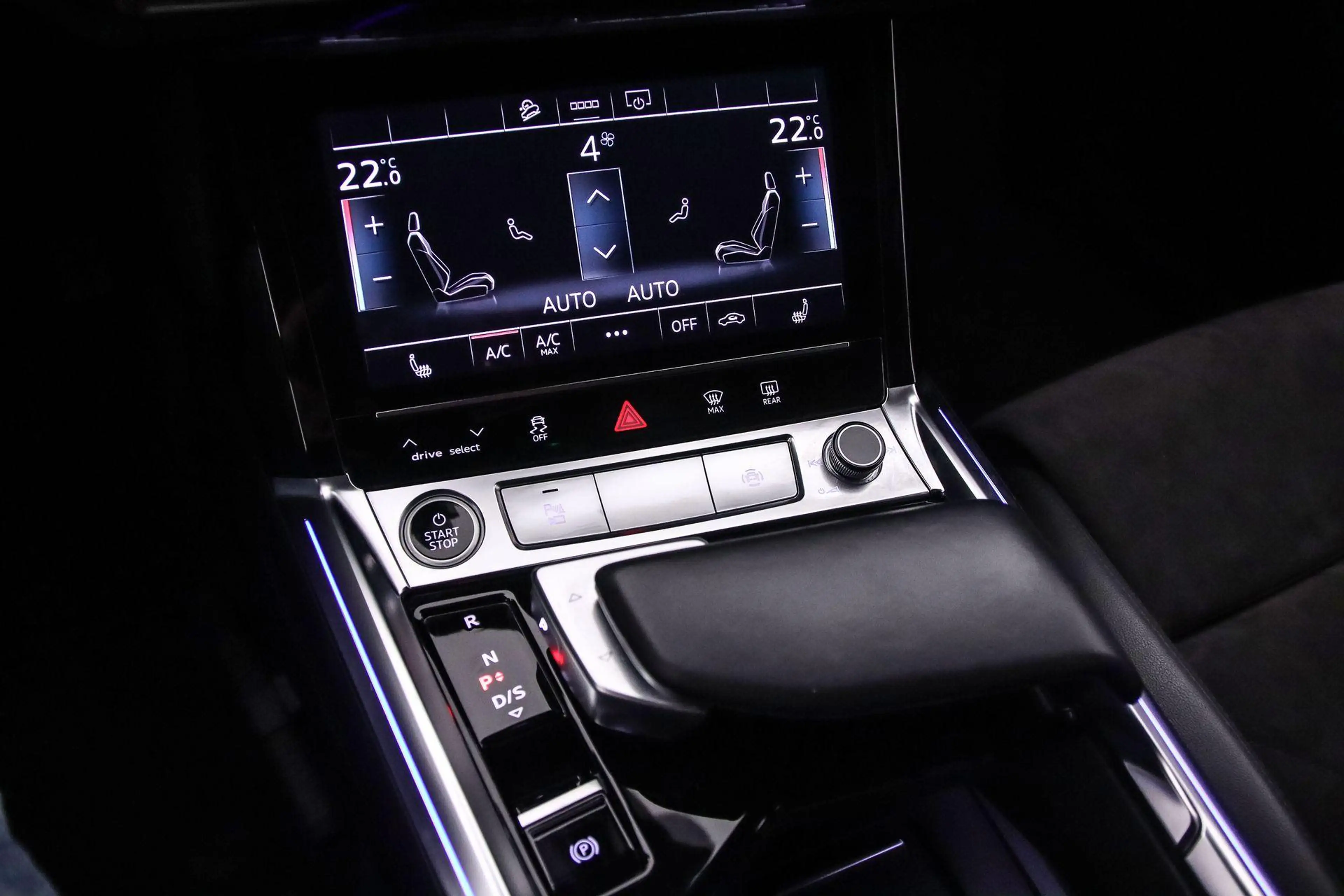 Audi e-tron 50 quattro Business edition Plus 71 kWh | Adaptiev — photo 14