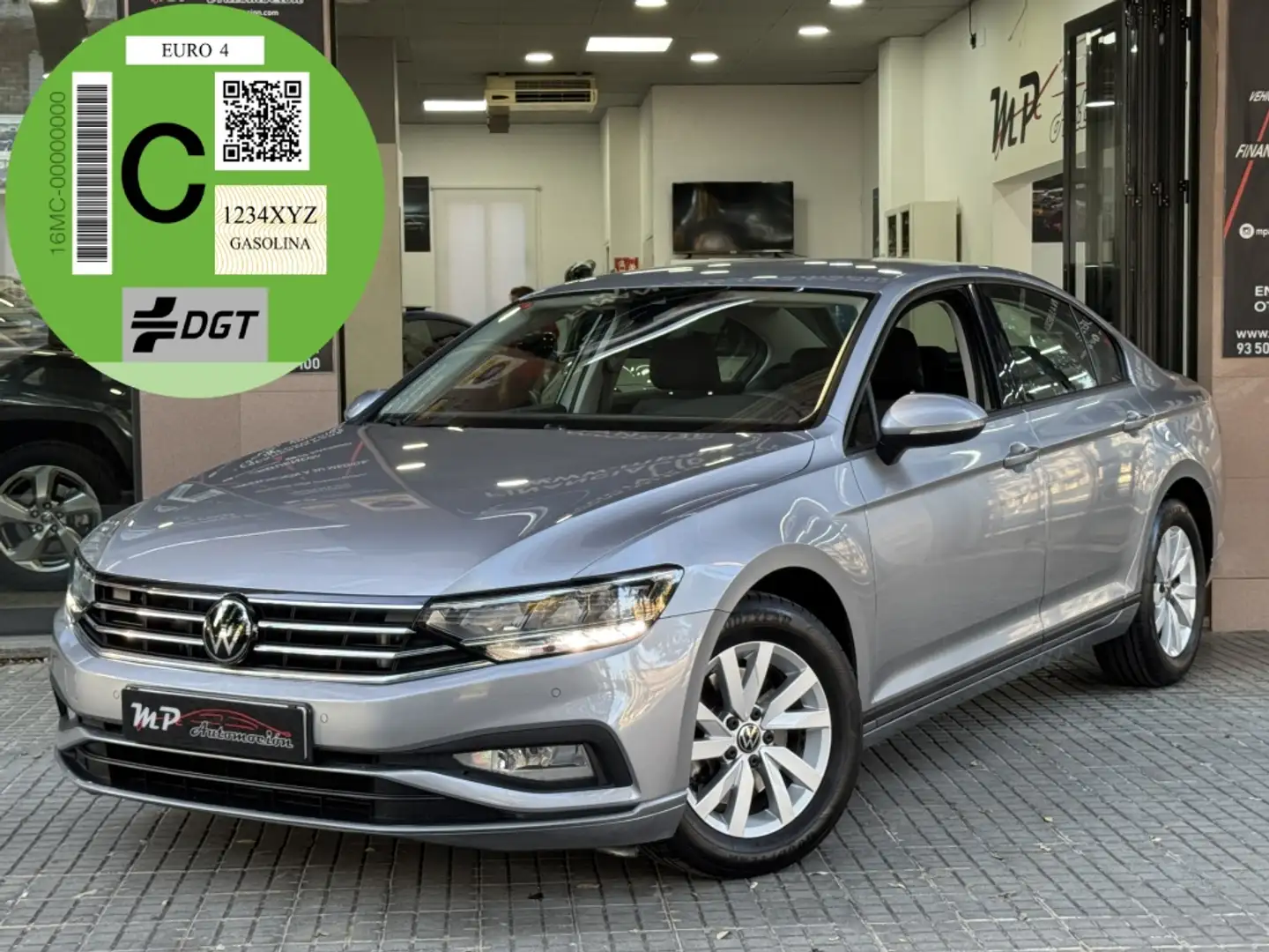 Volkswagen Passat 2.0TDI EVO Business 110kW Plateado - 1