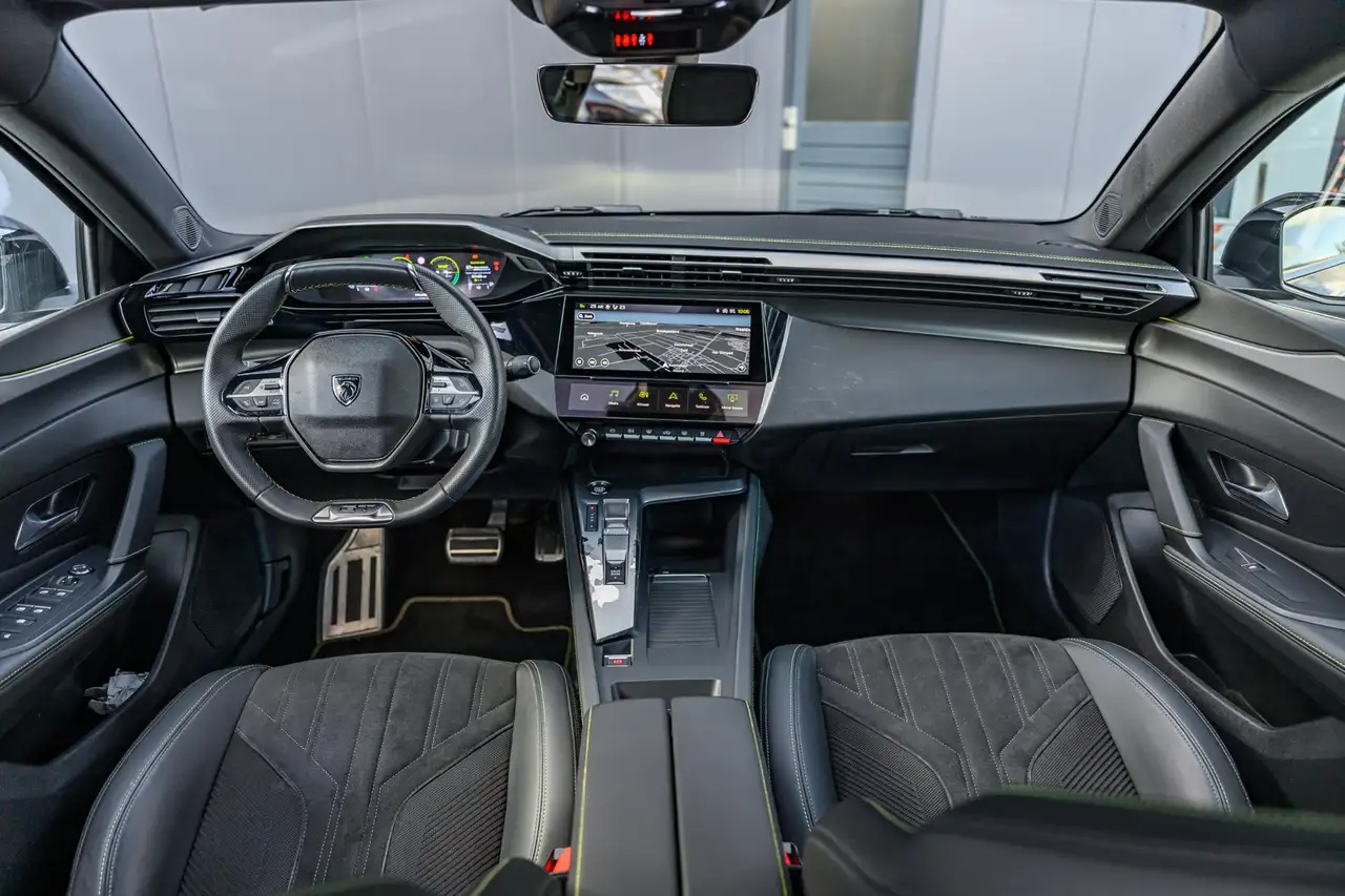 Peugeot 408 1.6 HYbrid GT 180 EAT8|Car-Play|Camera|191 PK 5