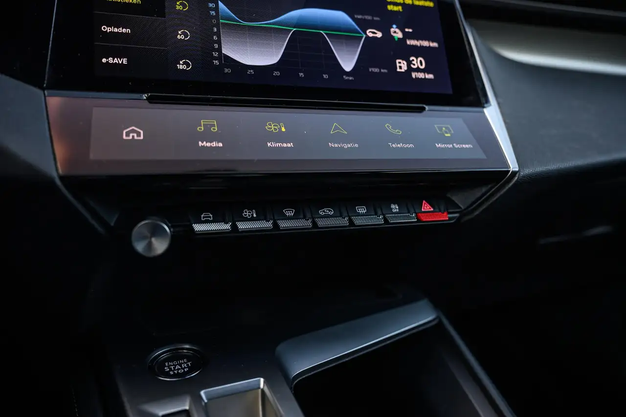 Peugeot 408 1.6 HYbrid GT 180 EAT8|Car-Play|Camera|191 PK 24