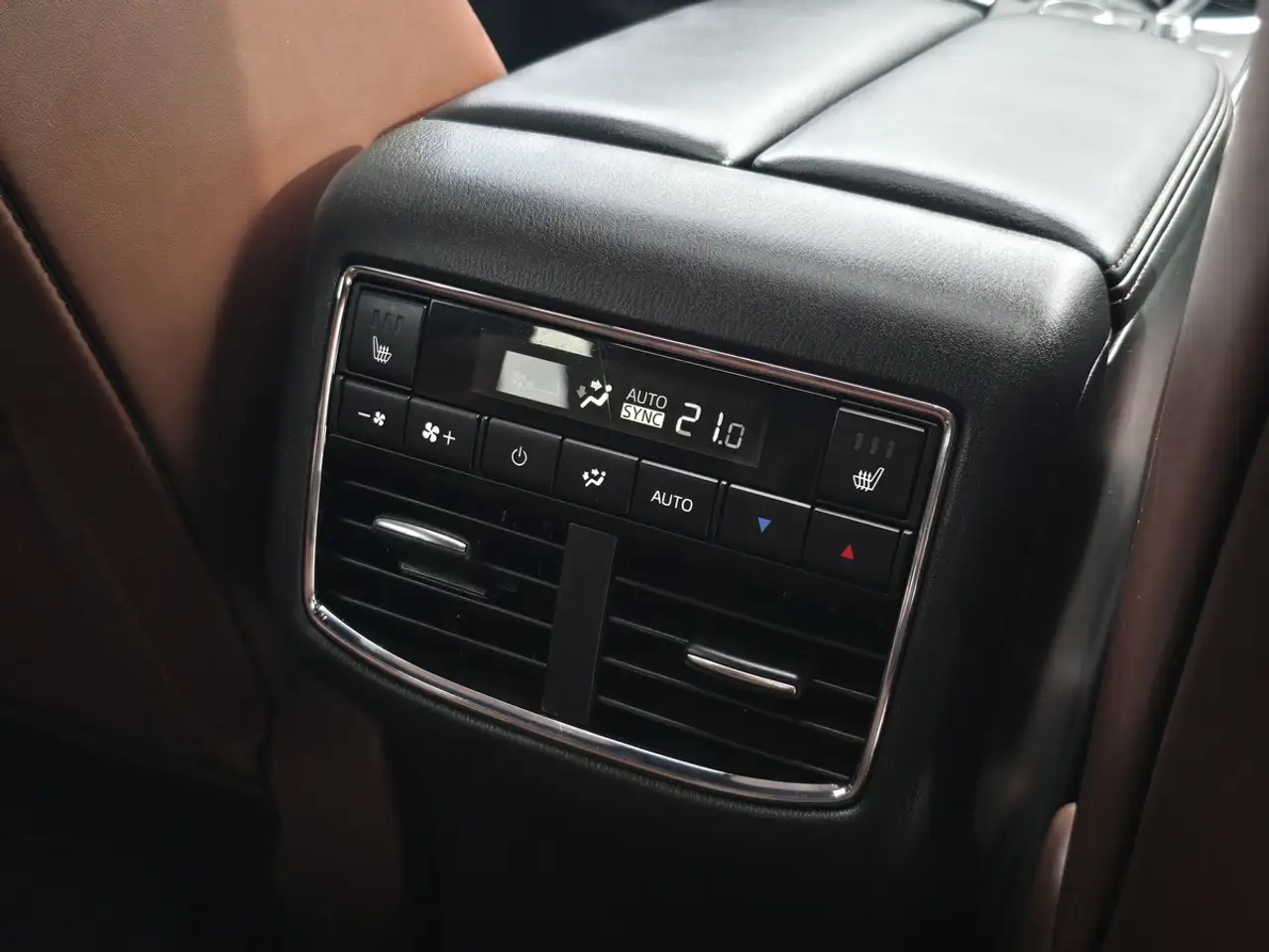 Mazda CX-9 photo Mazda CX-9