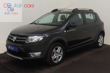 3389 Stepway Plus Trekh Navi PDC BT Airco  0.9TCe 90PK 5V